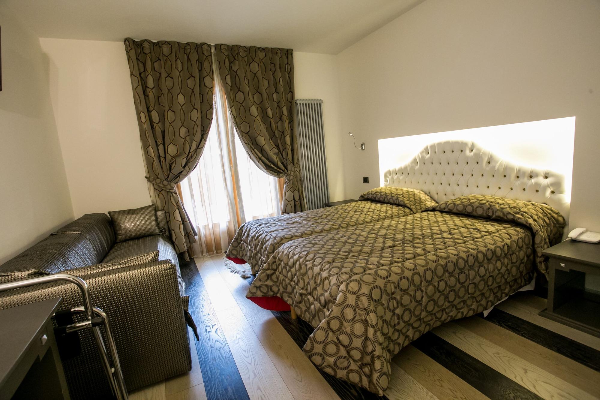 Design Oberosler Hotel Madonna di Campiglio Exterior photo