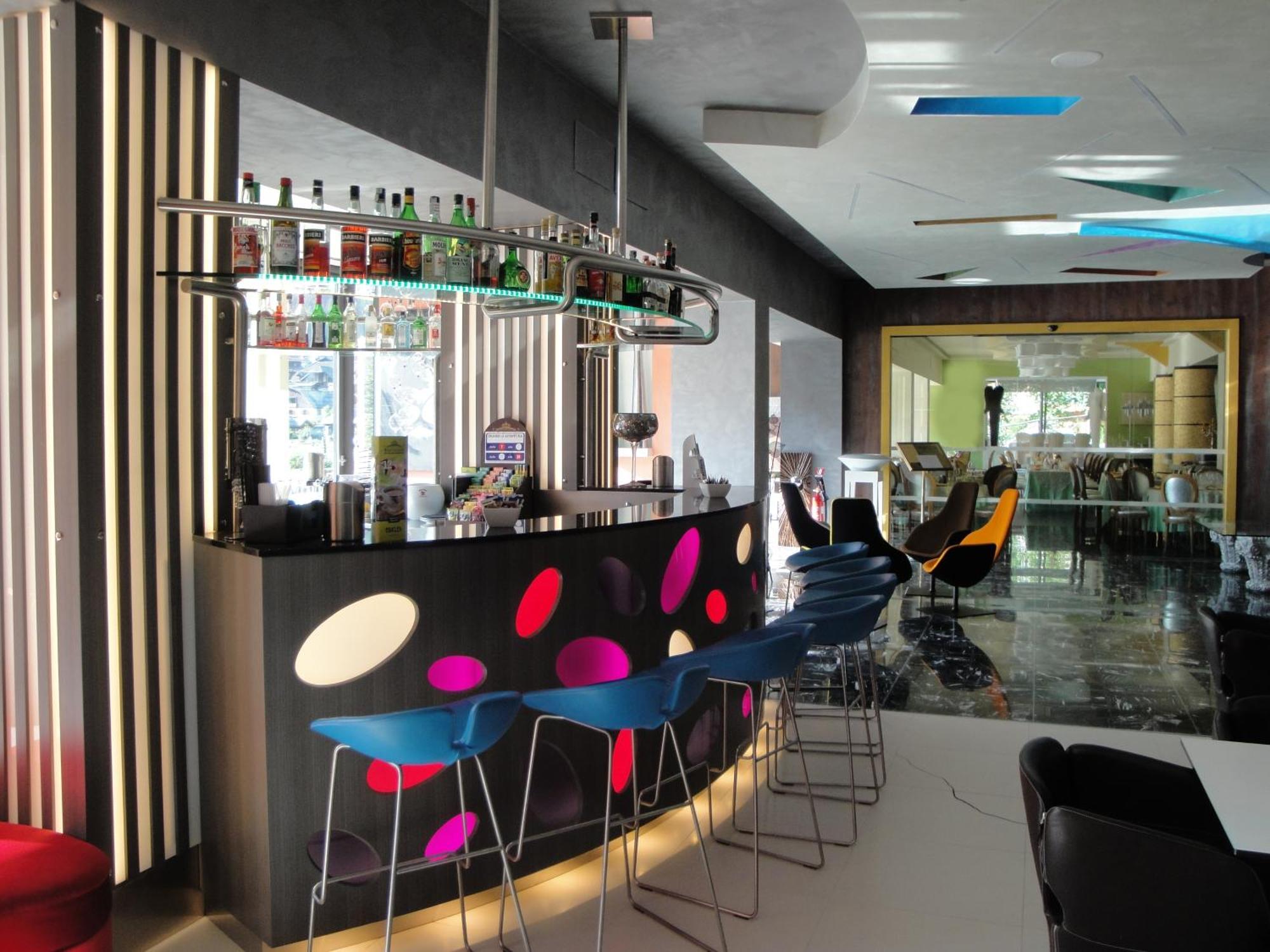 Design Oberosler Hotel Madonna di Campiglio Exterior photo
