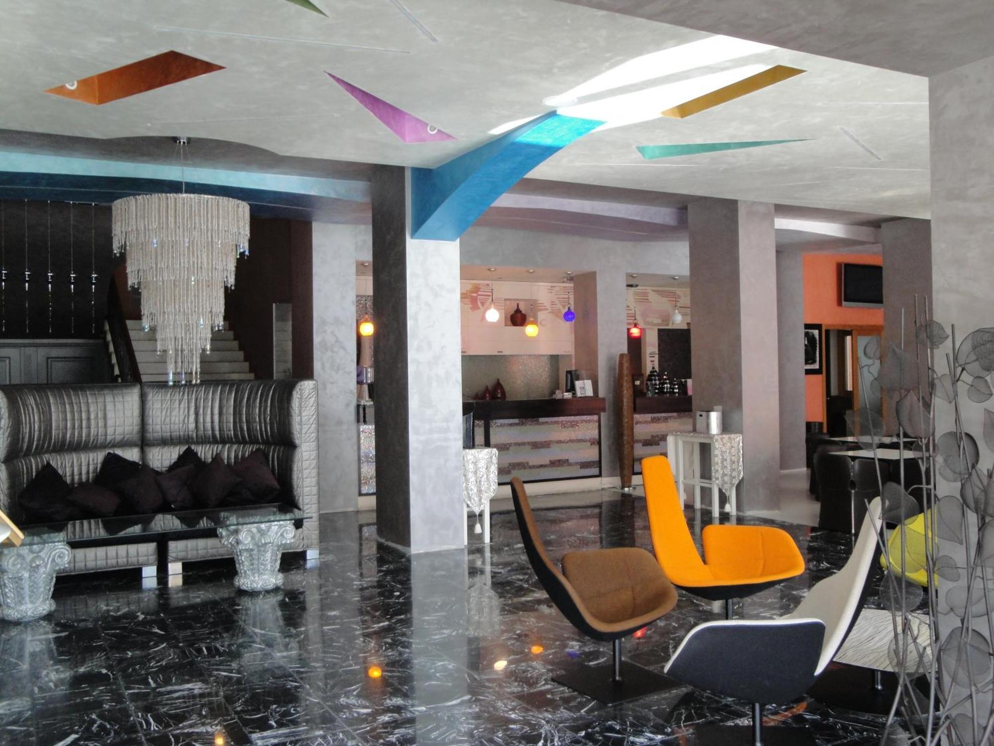 Design Oberosler Hotel Madonna di Campiglio Exterior photo