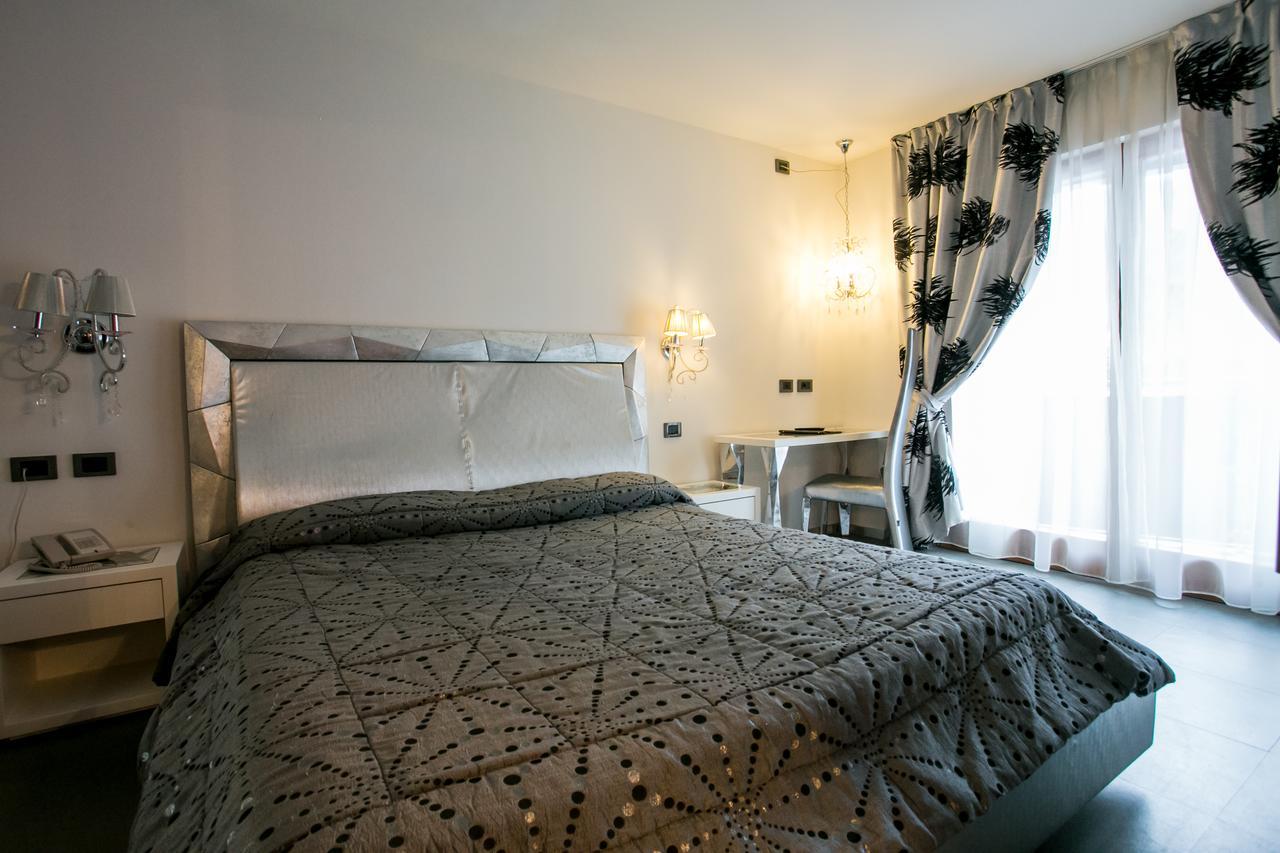 Design Oberosler Hotel Madonna di Campiglio Exterior photo